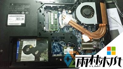 win10开机黑屏风扇不转怎么解决